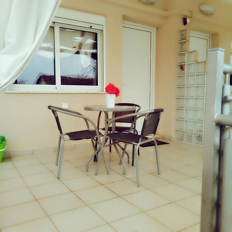 The Garden Apartments Nea Kallikrateia ภายนอก รูปภาพ