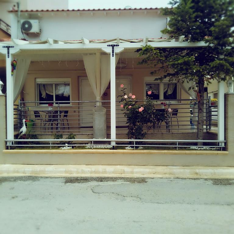 The Garden Apartments Nea Kallikrateia ภายนอก รูปภาพ
