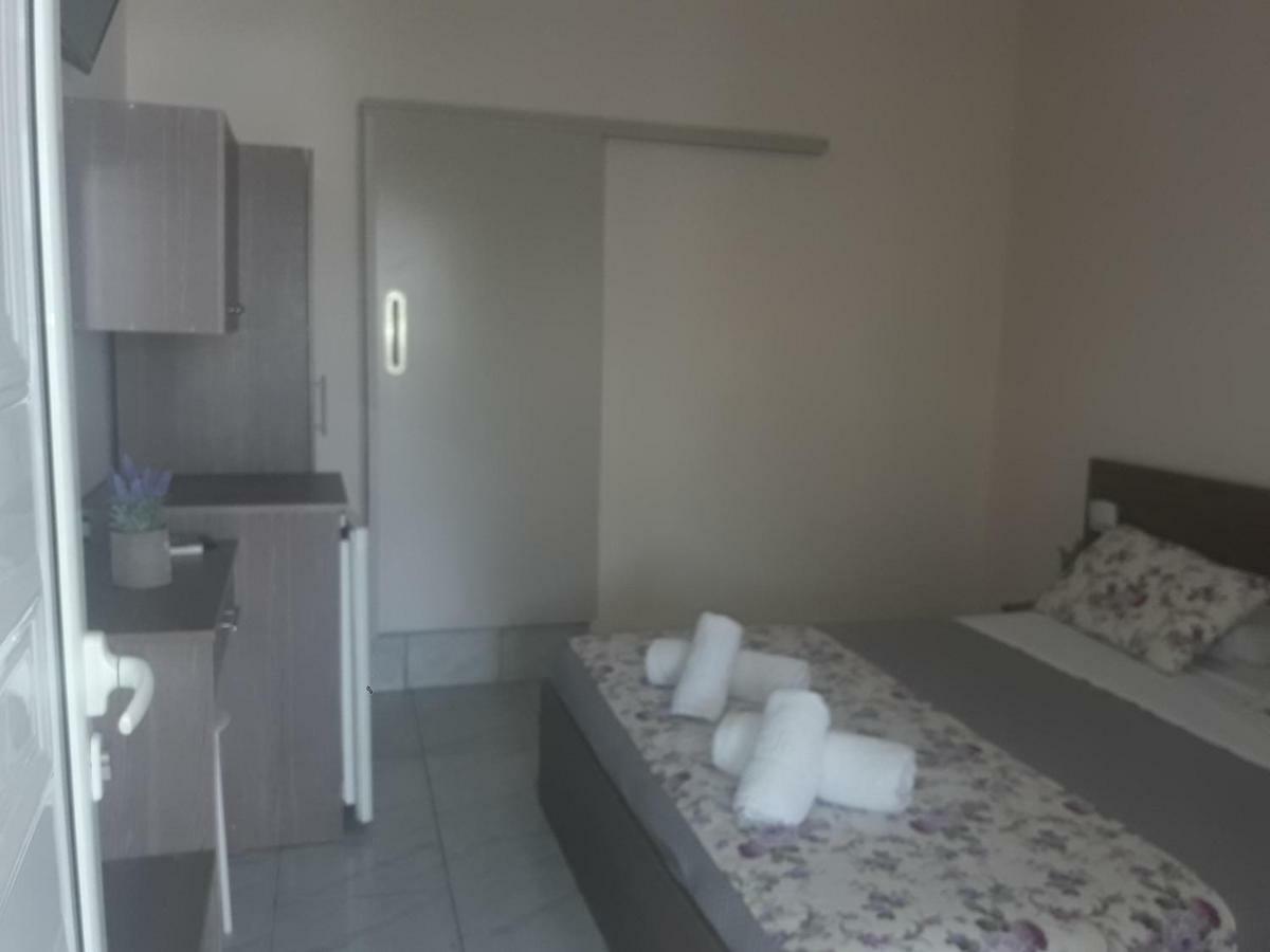 The Garden Apartments Nea Kallikrateia ภายนอก รูปภาพ
